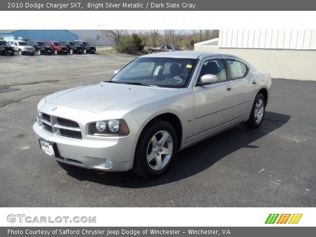 2010 Dodge Charger SXT in Bright Silver Metallic
