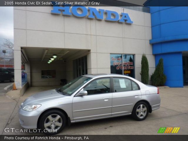 2005 Honda Civic EX Sedan in Satin Silver Metallic