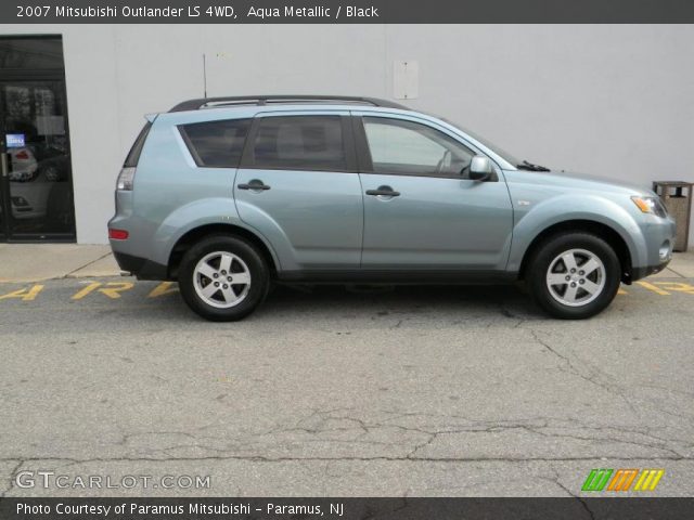 2007 Mitsubishi Outlander LS 4WD in Aqua Metallic