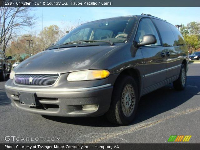 1997 Chrysler Town & Country LXi in Taupe Metallic