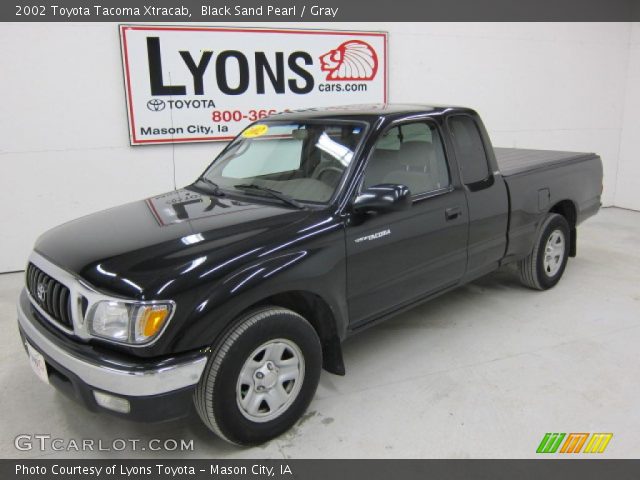 2002 Toyota Tacoma Xtracab in Black Sand Pearl