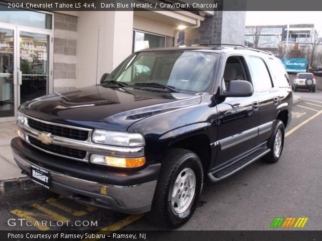 2004 Chevrolet Tahoe LS 4x4 in Dark Blue Metallic