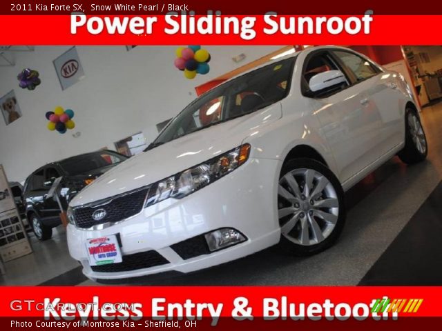 2011 Kia Forte SX in Snow White Pearl