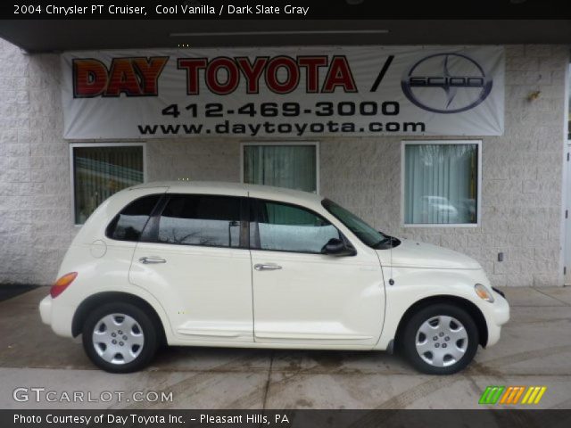 2004 Chrysler PT Cruiser  in Cool Vanilla
