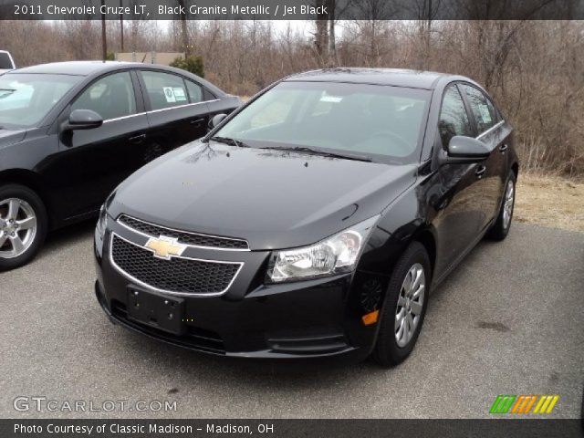 2011 Chevrolet Cruze LT in Black Granite Metallic