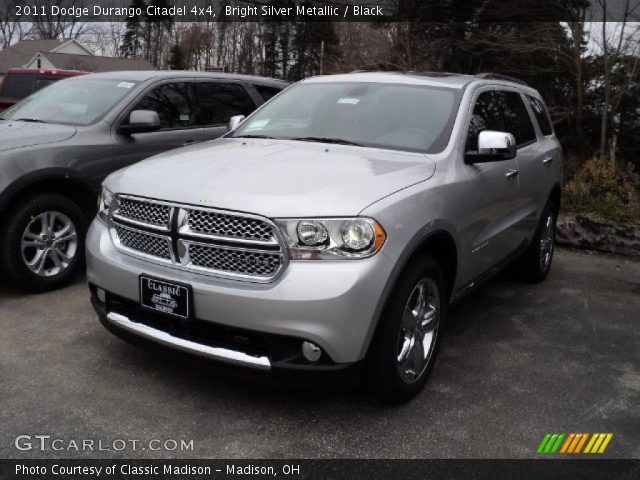 2011 Dodge Durango Citadel 4x4 in Bright Silver Metallic