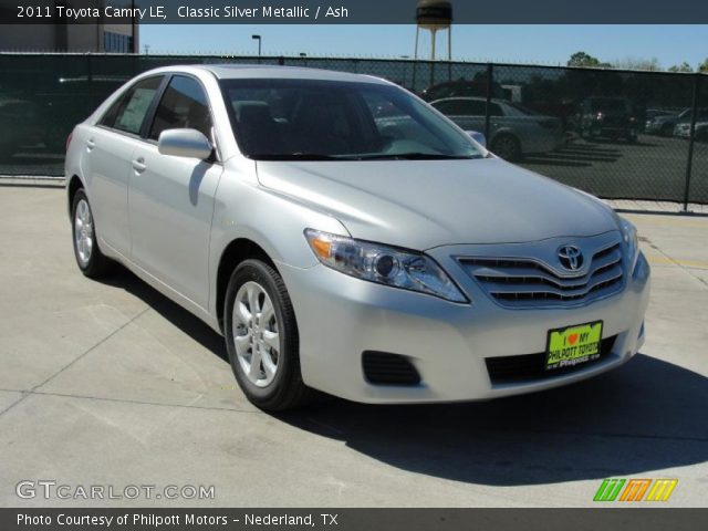 2011 Toyota Camry LE in Classic Silver Metallic