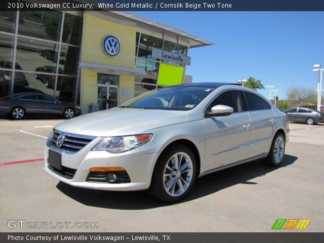 2010 Volkswagen CC Luxury in White Gold Metallic