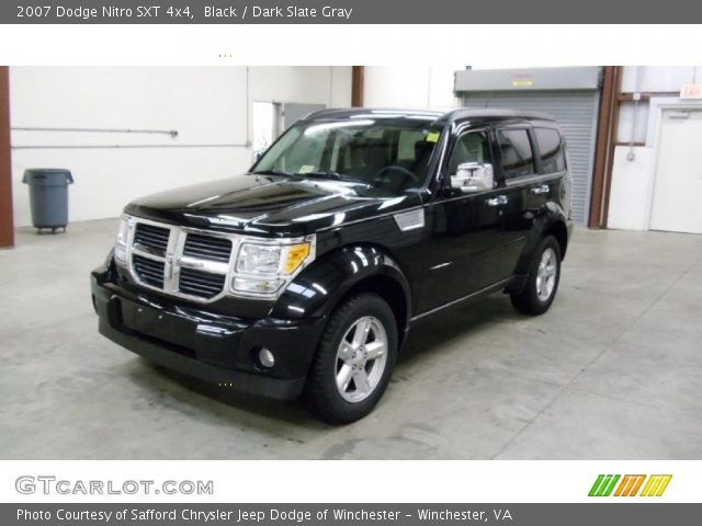 2007 Dodge Nitro SXT 4x4 in Black