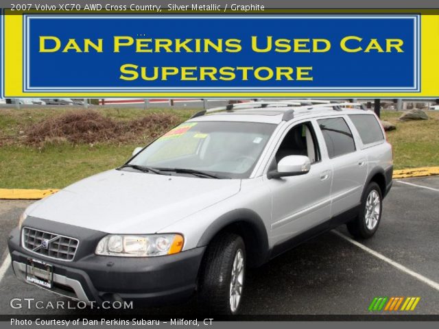 2007 Volvo XC70 AWD Cross Country in Silver Metallic