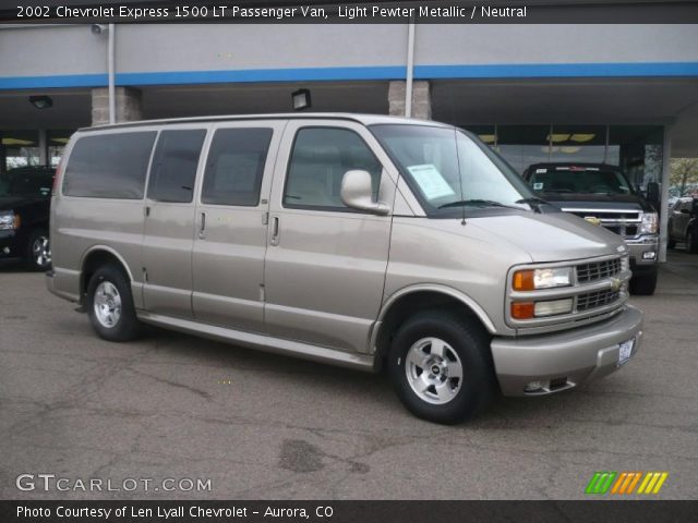 2002 Chevrolet Express 1500 LT Passenger Van in Light Pewter Metallic