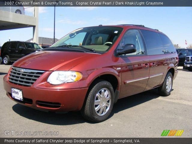 2007 Chrysler Town & Country Touring in Cognac Crystal Pearl