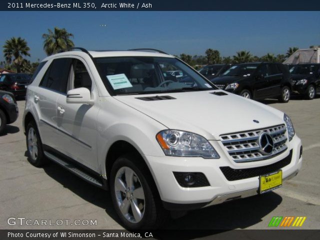 2011 Mercedes-Benz ML 350 in Arctic White
