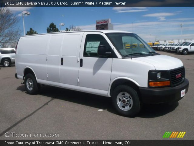 2011 GMC Savana Van 3500 Cargo in Summit White