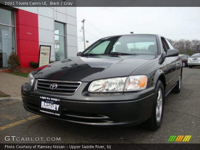 2001 Toyota Camry LE in Black