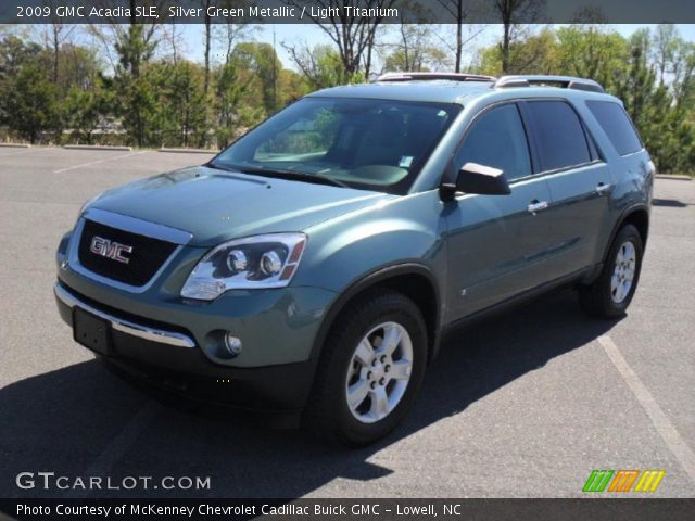 2009 GMC Acadia SLE in Silver Green Metallic