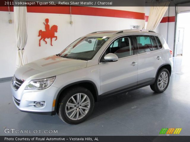 2011 Volkswagen Tiguan SEL in Reflex Silver Metallic