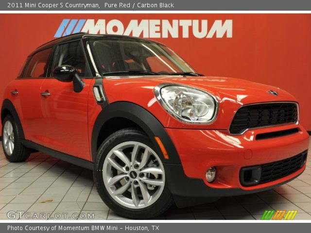 2011 Mini Cooper S Countryman in Pure Red