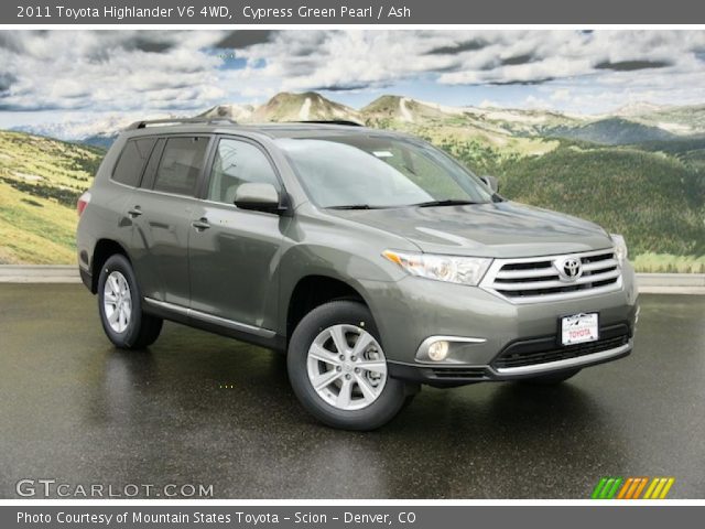 2011 Toyota Highlander V6 4WD in Cypress Green Pearl