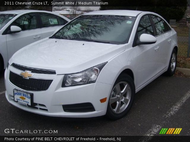 2011 Chevrolet Cruze LT in Summit White