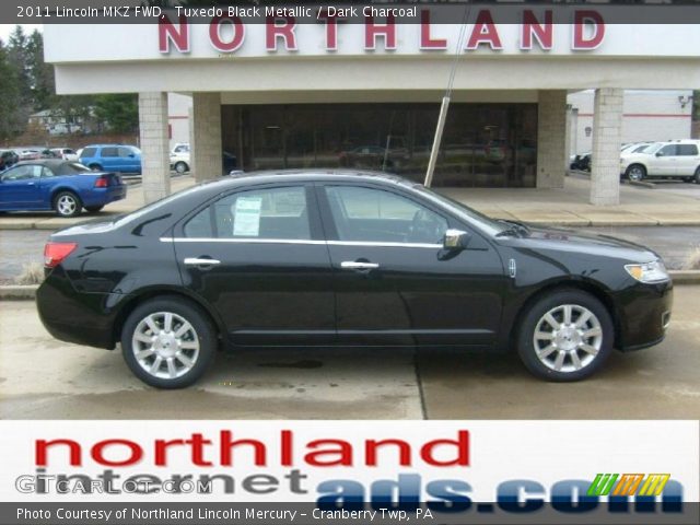 2011 Lincoln MKZ FWD in Tuxedo Black Metallic