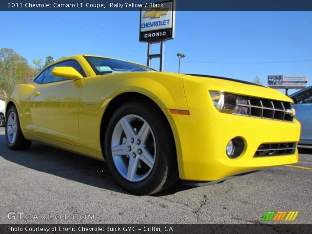 2011 Chevrolet Camaro LT Coupe in Rally Yellow