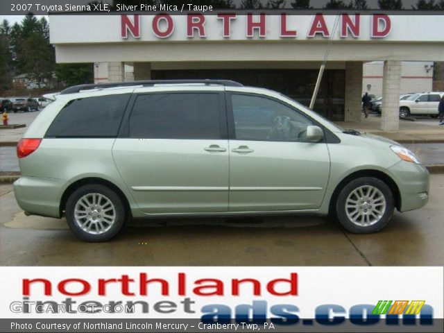 2007 Toyota Sienna XLE in Silver Pine Mica