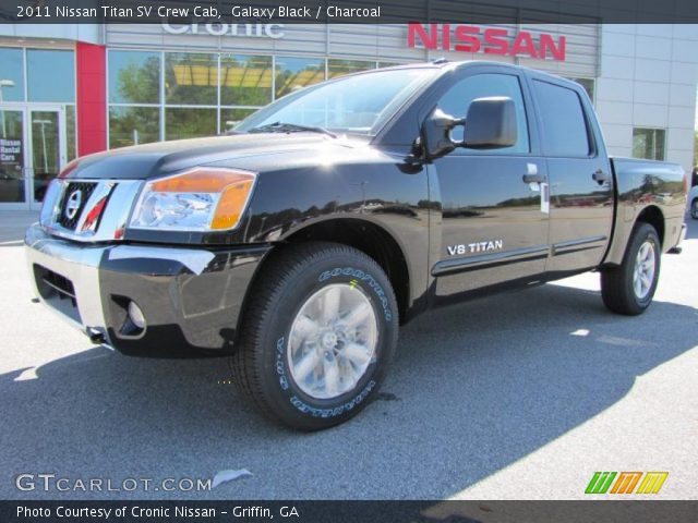 2011 Nissan Titan SV Crew Cab in Galaxy Black