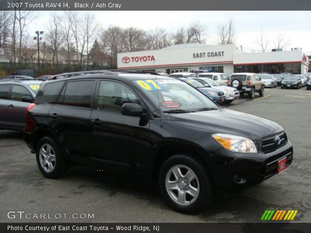 2007 Toyota RAV4 I4 in Black