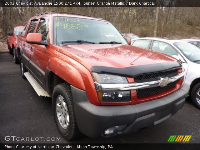 2003 Chevrolet Avalanche 1500 Z71 4x4 in Sunset Orange Metallic