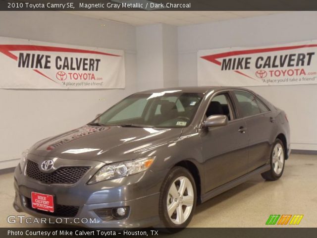2010 Toyota Camry SE in Magnetic Gray Metallic