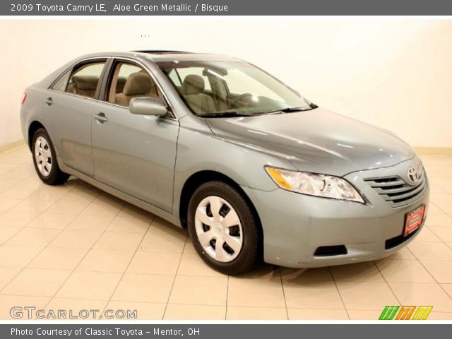 2009 Toyota Camry LE in Aloe Green Metallic