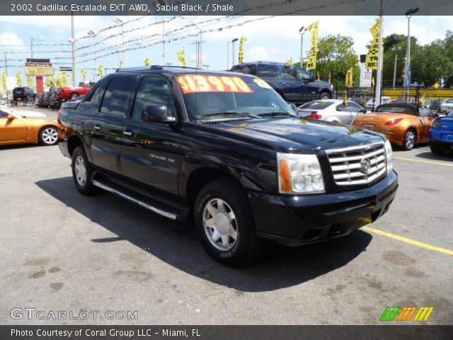 2002 Cadillac Escalade EXT AWD in Sable Black