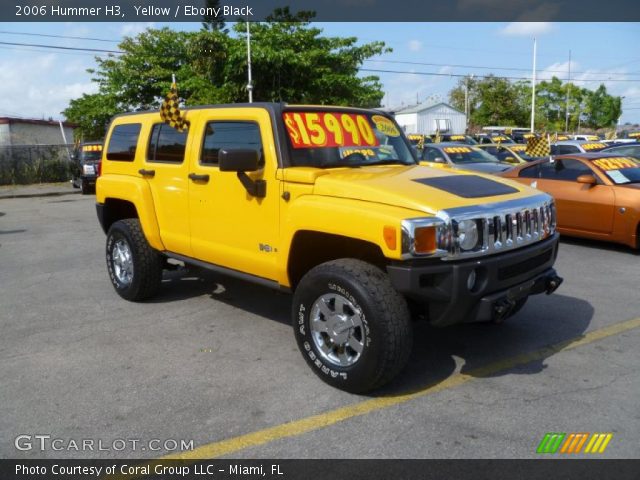 2006 Hummer H3  in Yellow
