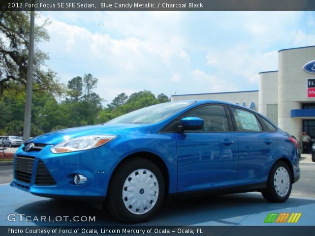2012 Ford Focus SE SFE Sedan in Blue Candy Metallic