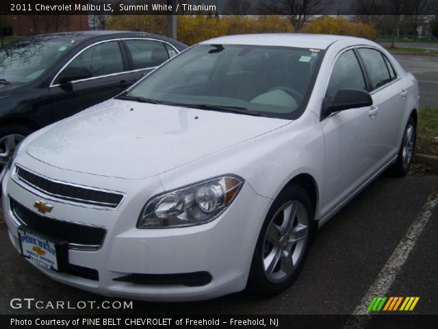2011 Chevrolet Malibu LS in Summit White