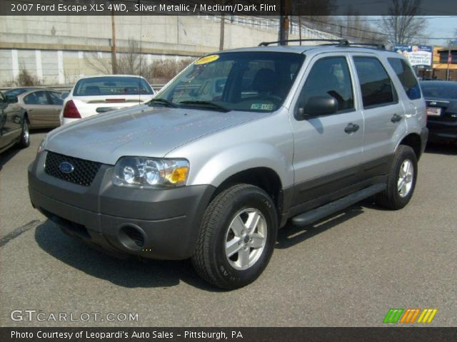 2007 Ford Escape XLS 4WD in Silver Metallic