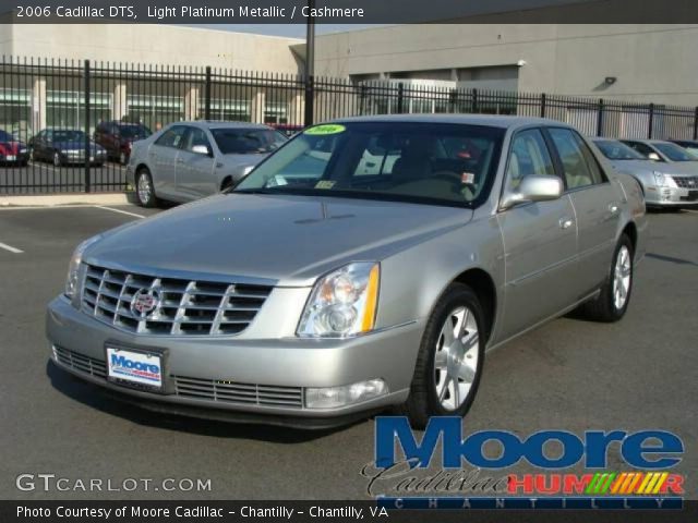 2006 Cadillac DTS  in Light Platinum Metallic