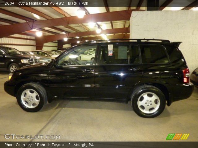 2004 Toyota Highlander V6 4WD in Black