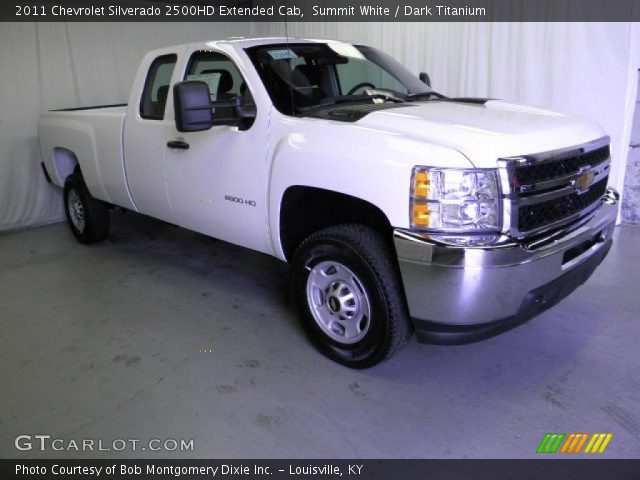 2011 Chevrolet Silverado 2500HD Extended Cab in Summit White