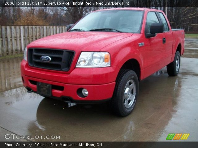 2006 Ford F150 STX SuperCab 4x4 in Bright Red