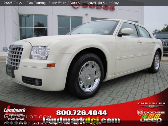 2006 Chrysler 300 Touring in Stone White