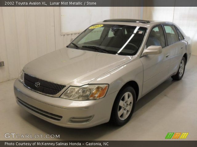 2002 Toyota Avalon XL in Lunar Mist Metallic