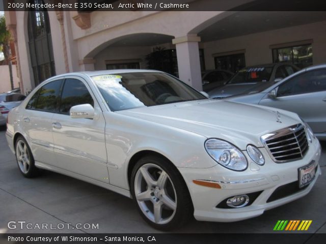 2009 Mercedes-Benz E 350 Sedan in Arctic White