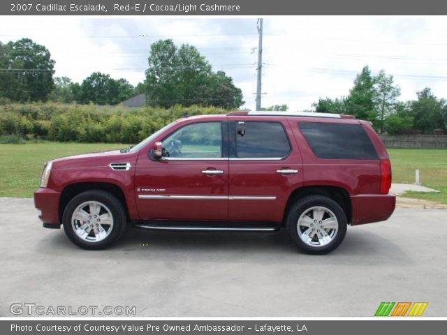 2007 Cadillac Escalade  in Red-E