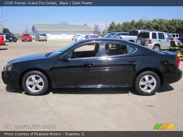 2005 Pontiac Grand Prix Sedan in Black