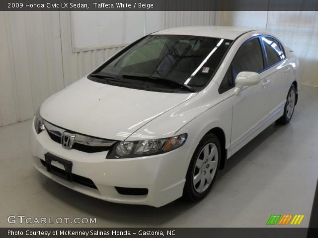2009 Honda Civic LX Sedan in Taffeta White