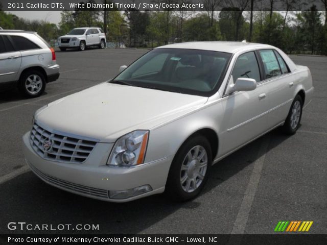 2011 Cadillac DTS  in White Diamond Tricoat