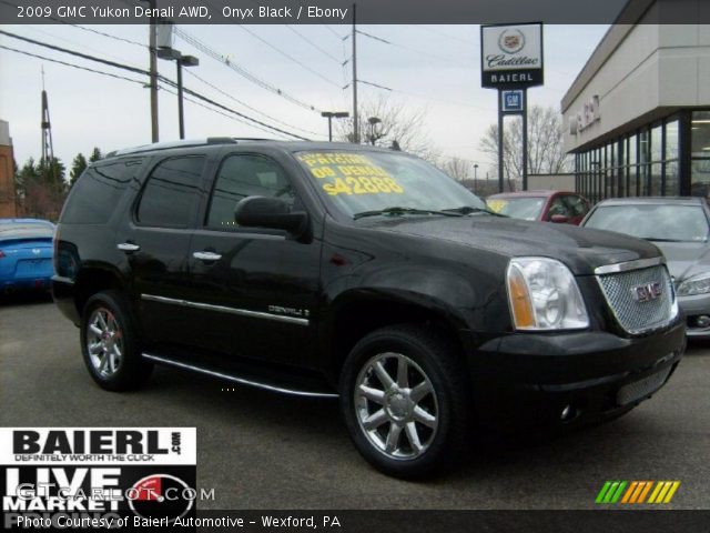 2009 GMC Yukon Denali AWD in Onyx Black