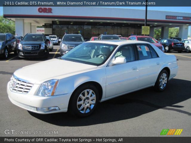 2011 Cadillac DTS Premium in White Diamond Tricoat